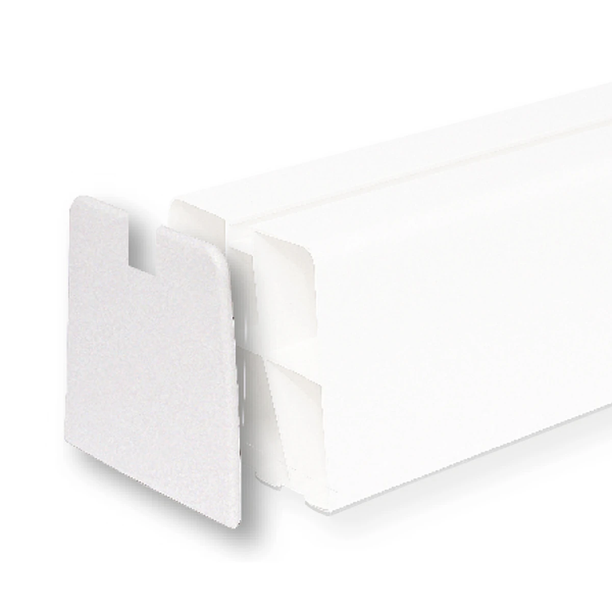 Завршен крај за подна основа од PVC 100×100 mm H100 Vecamco